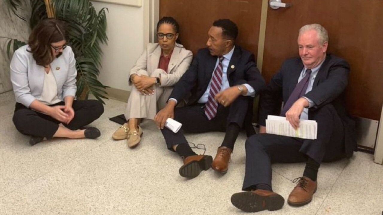 Dems Stage Sit-In Outside ICE Office