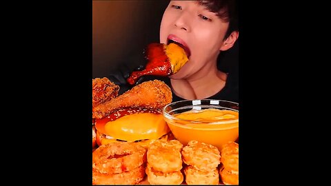 Grilled chicken legs, fried chicken, hamburgers, fried onion rings