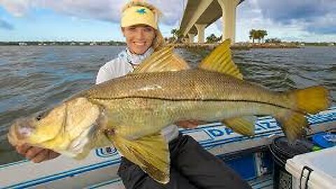 Fisherman Battles Monster Fish: Epic Fishing Fail!
