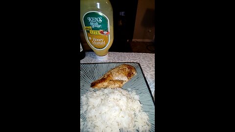 Eating Tyson Boneless Skinless Chicken Breasts, Dbn, MI, 11/10/25