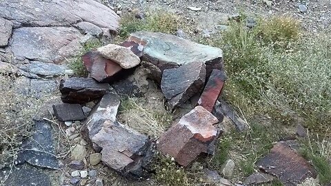 We Found A Native American Fire Ring And "Portal Drawing" Amid Ancient Petroglyphs In Nevada