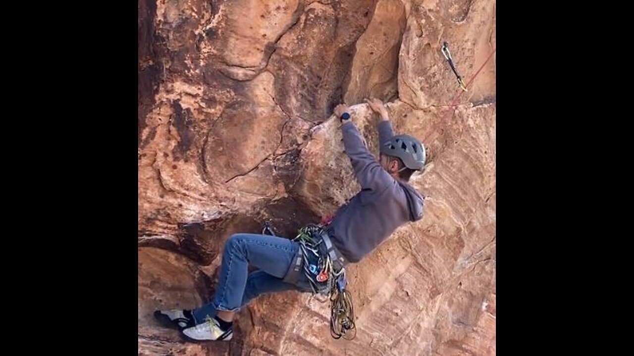 Red Rock TR Climbing Beta Series E37 (2025): Tortuga Tower: Turtle Track (5.10d)