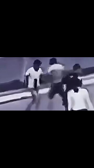 #SteveInman Victim beats up the coward who stabbed him #FAFO #FUQAROUND #FINDOUT