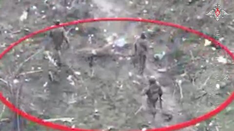 Soldados ucranianos se rinden a las fuerzas rusas en Dimítrov