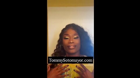 Black Women Seem Very Confident On How They Look In The Face Despite How They Look In The Face! LOL