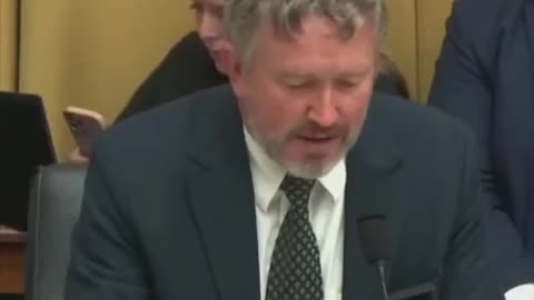 BREAKING： Rep. Thomas Massie just EXPOSED a hidden Epstein list.