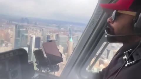 Helicopter crash investigation that killed 6 people in NY (Check Description)