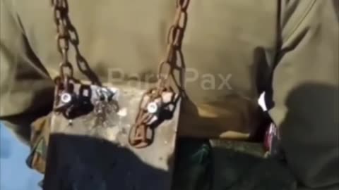 🤷🏻 Russian soldiers from the 55th Mountain Brigade demonstrated a budget-friendly version