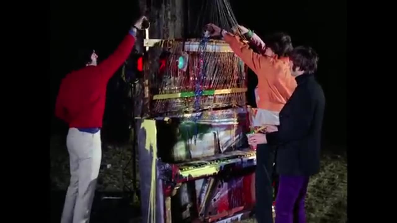 The Beatles - Strawberry Fields Forever