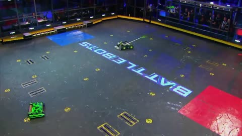 Who_needs_a_functioning_weapon_anyways____Hypershock_vs._Poison_Arrow___BattleBots