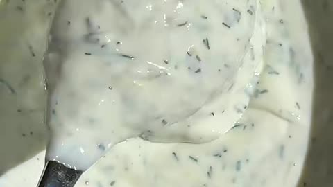 Lets make Çılbır, turkey dish,a pouched eggs, garliky yogurt&spiced butter sauce.