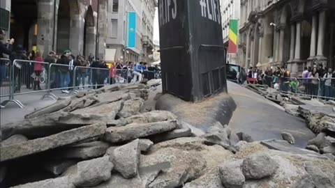 Genius! Life Insurance Company Stages SHIPWRECK Guerrilla Marketing Stunt Protect Your Life Campaign