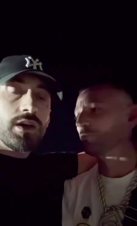 Me puthje dhe përqafime, bëhen bashkë Jozi dhe Stresi