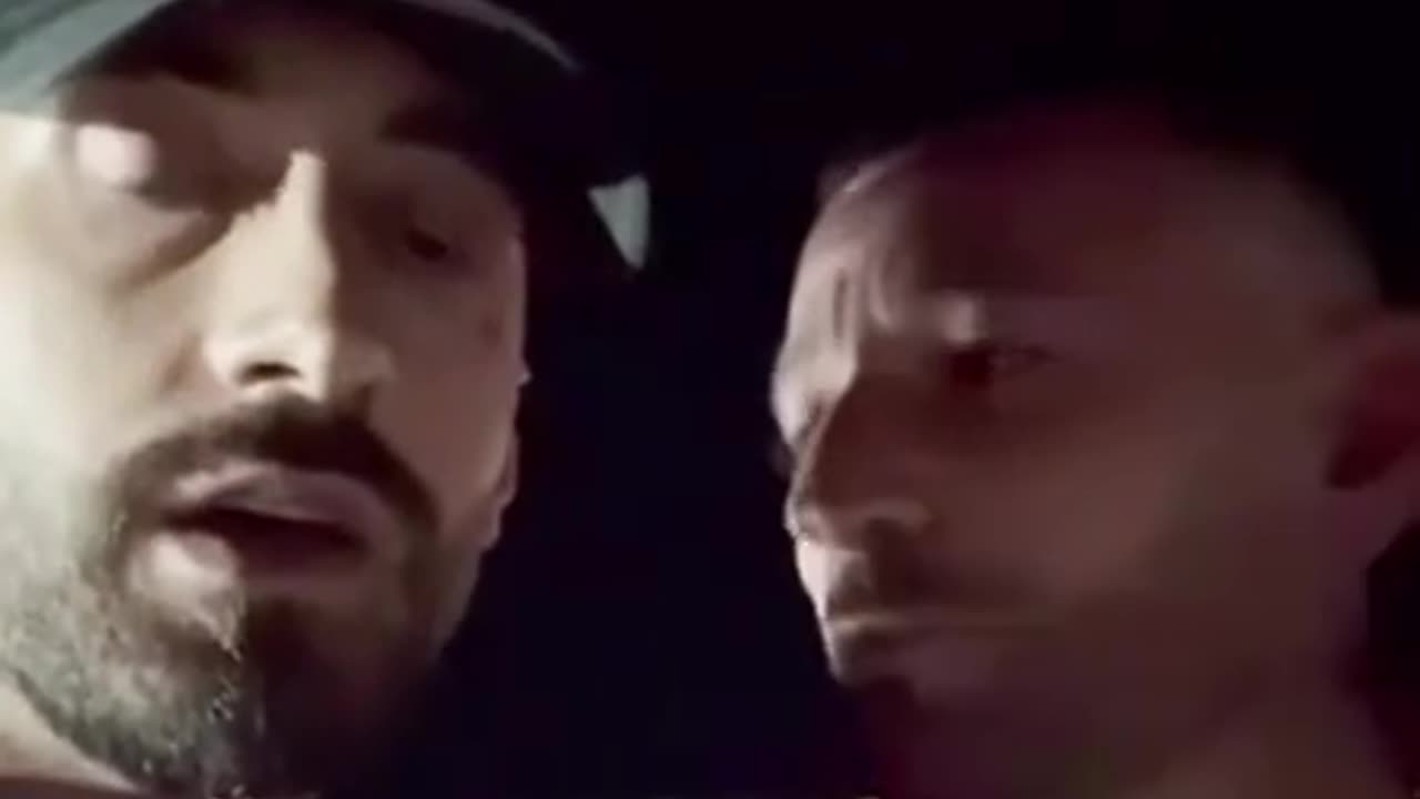 Me puthje dhe përqafime, bëhen bashkë Jozi dhe Stresi