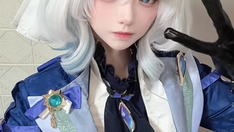 Glamorous Pale Blue Gown Exuberant Posing | Daily Beauty EP 948