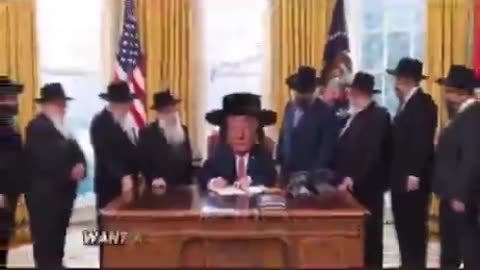 Hilarious Song Roasts Trojan Trump