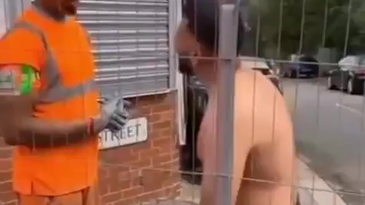 Pakistani man is racist to a black guy