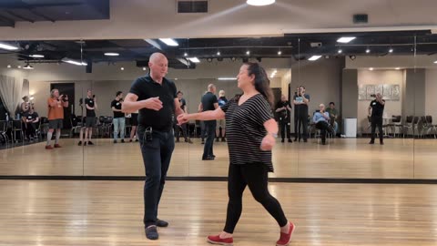 West Coast Swing @ Studio 22 with Wes Neese 20250521 220121833