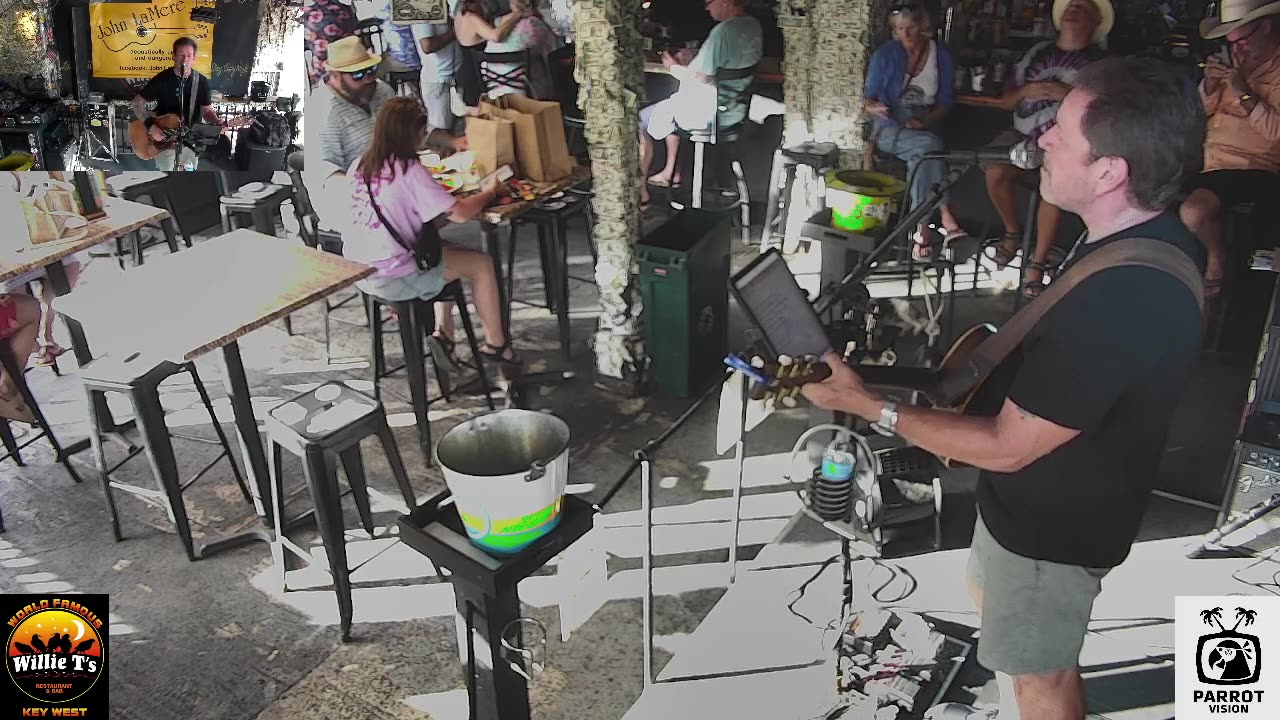 LIVE Music Everyday!