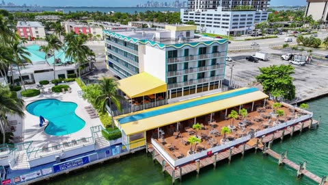 Rent Boats & Yachts for Charters in North Bay Village, Florida💯🎉