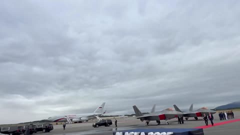 ✈️🤝 Ukraine Russia War | B2 and F-35s Fly Over Putin-Trump Meeting | RCF