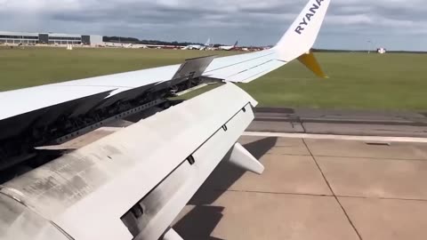 Shocking Plane Crashes and Mistakes Caught on Camera