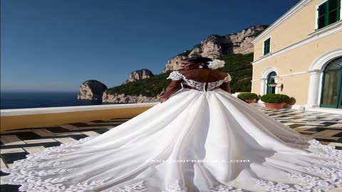 Bridal Gowns: The Ultimate Guide to Saying "Yes" to Your Dream Dress