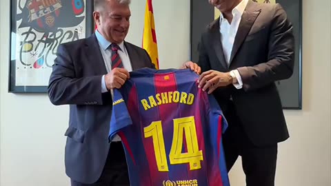 The new number 14 for Barcelona: Marcus Rashford.
