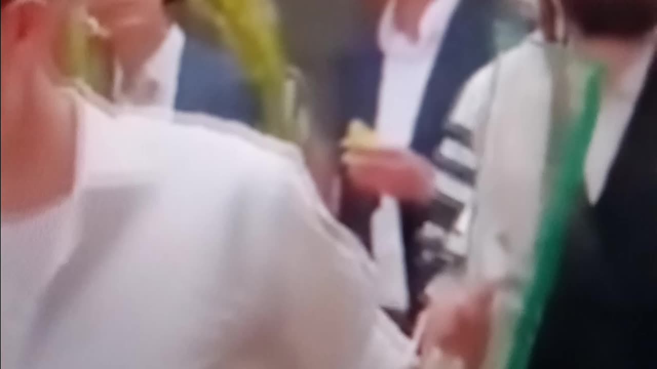 Jews spit towards Christians