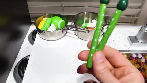 Learn Fruit and Vegetable Names for Kids with Toy Kitchen Cooking Party