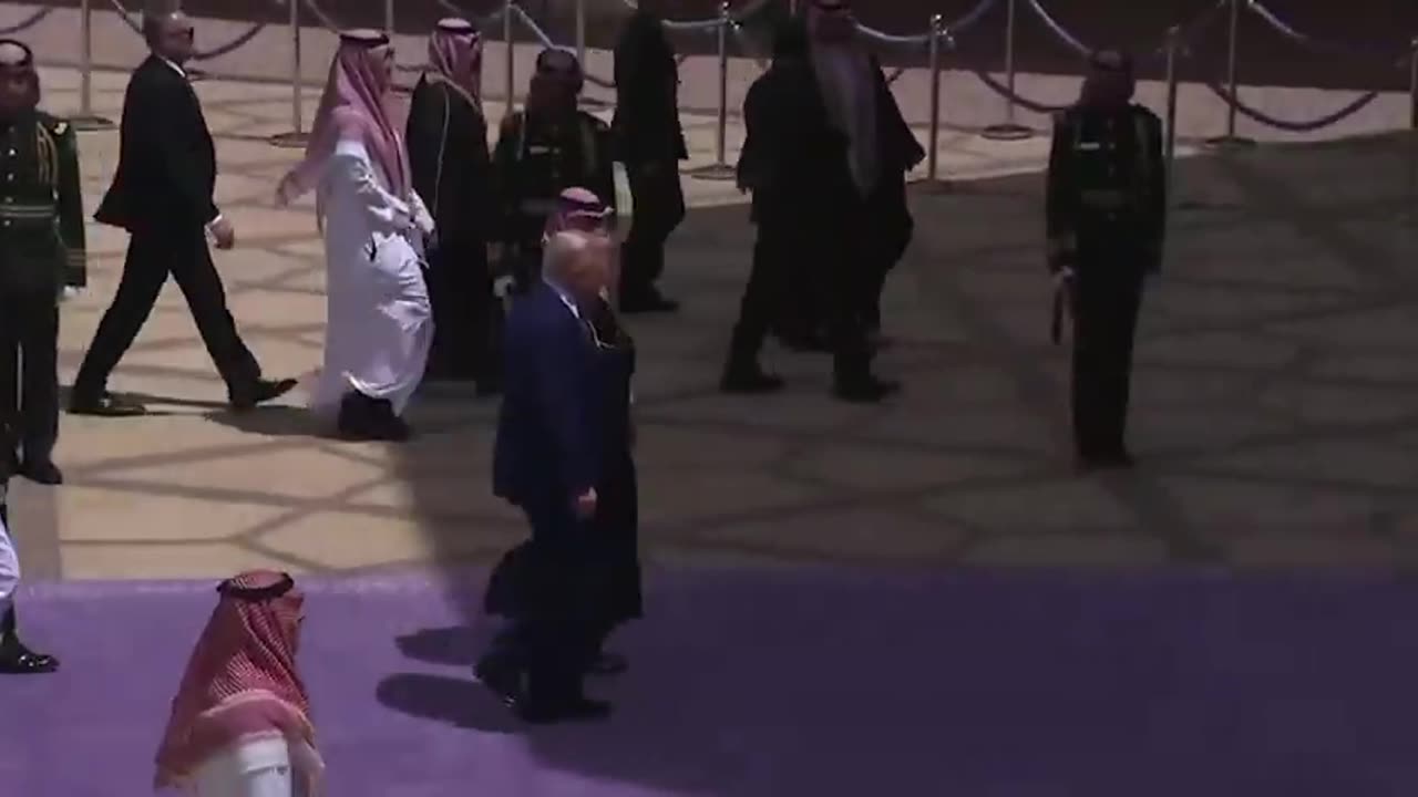 Trump meets with Salman