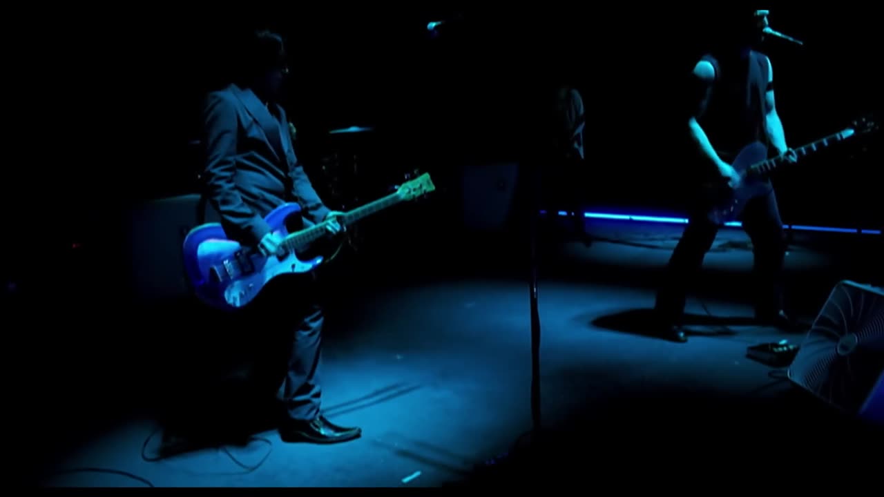 Queens Of The Stone Age - Little Sister