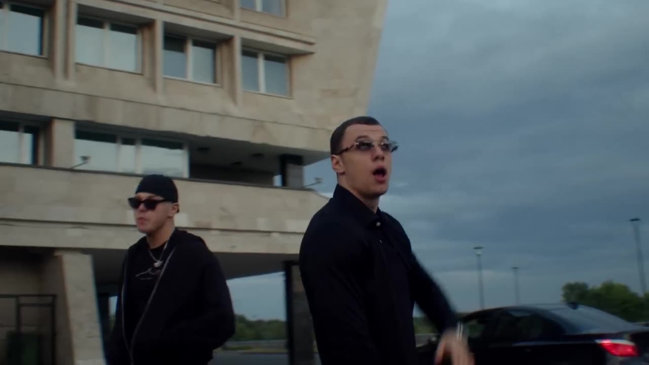 Macan, yasmi jet (mood video)