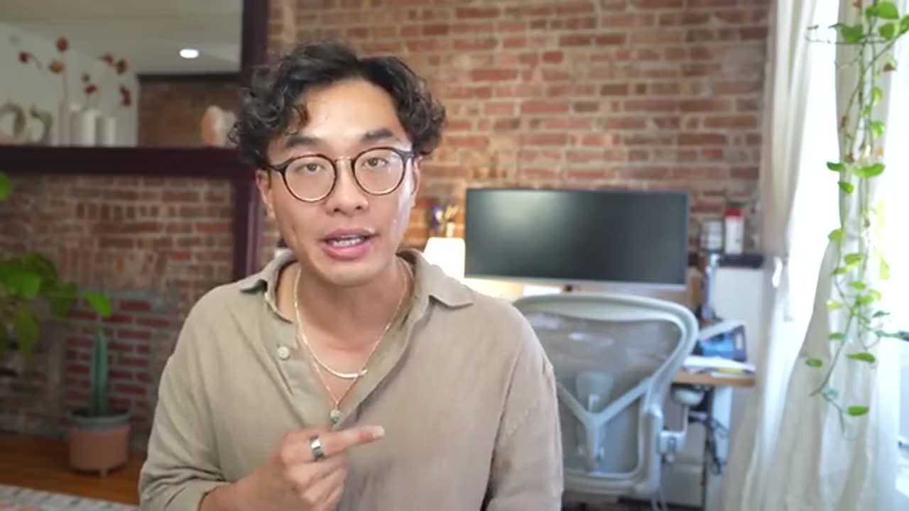 How To Save $10K Effortlessly: 8.5 Saving Tips