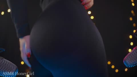 ASMR scratching