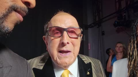 Clive Davis