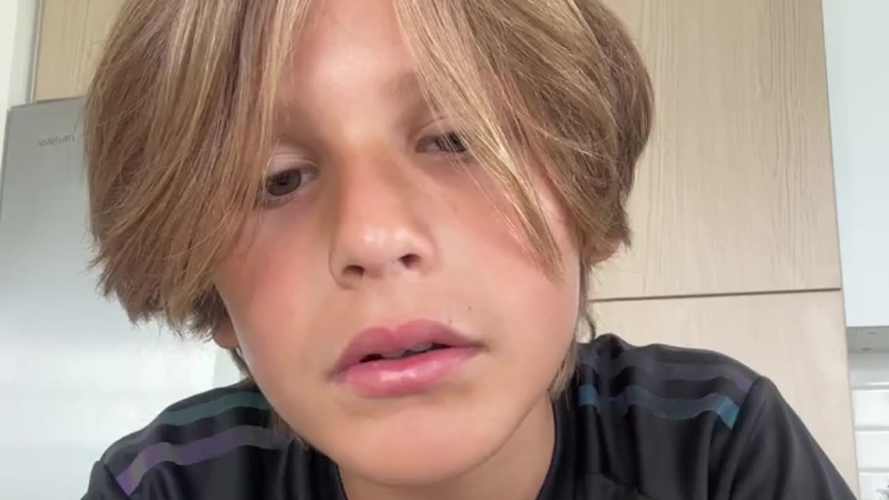 Leo Manganelli online