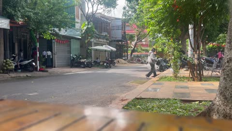 Strolling Through Green Paths and Sipping on Iced Coffee – BrickVlogsUK Part 5