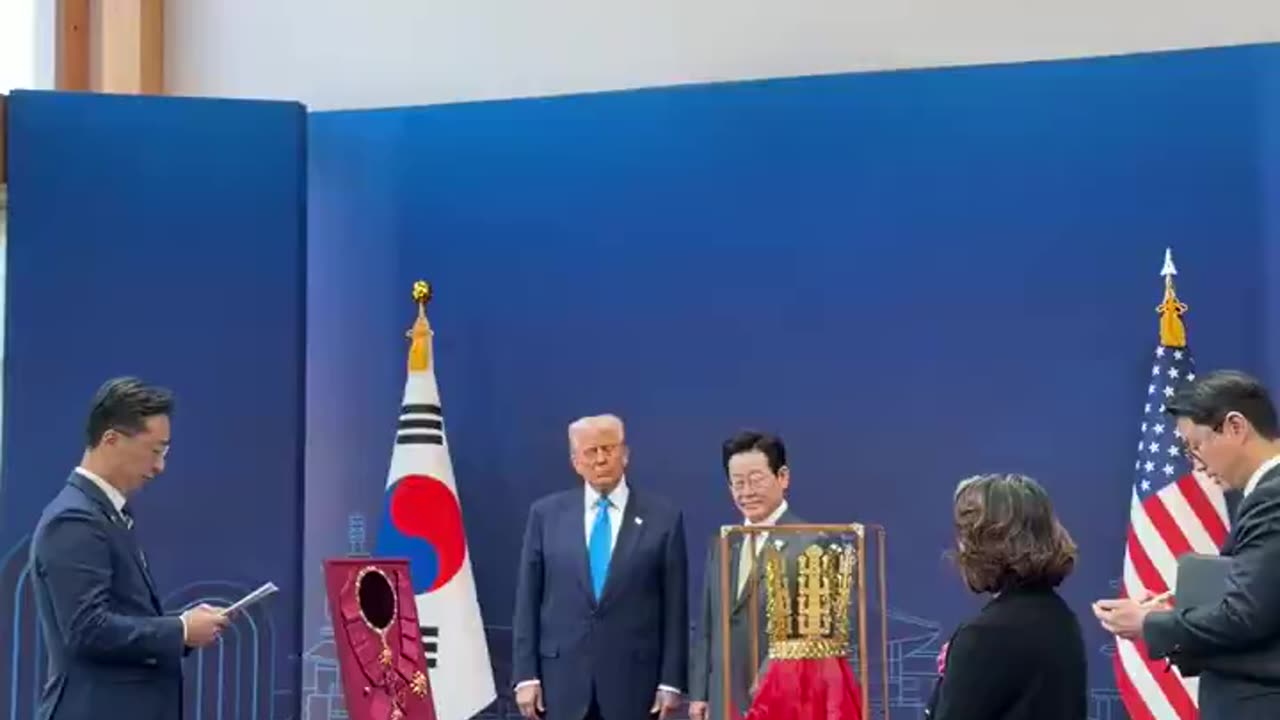 the FIRST American President to RECEIVE this” the ‘Grand Order of Mugunghwa’