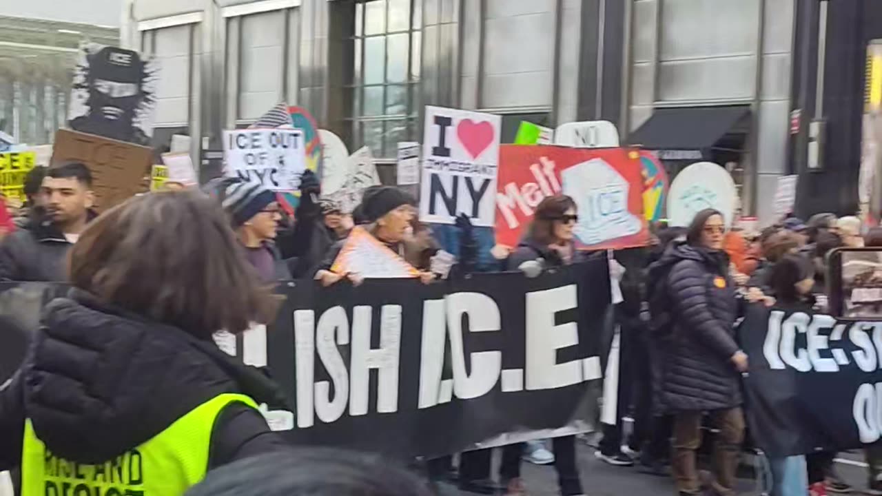 New Yorkers: ABOLISH ICE.