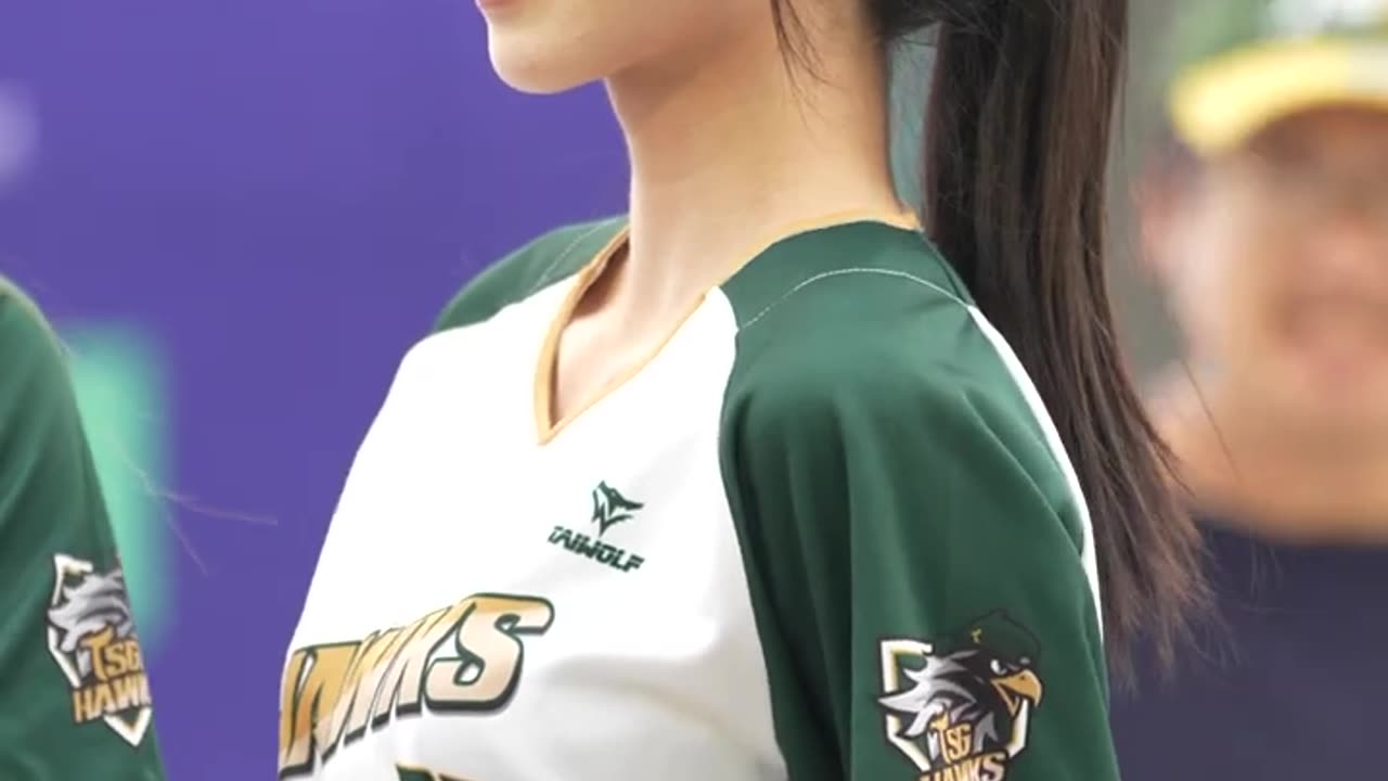 So Cute! Cheerleading Dance | Taiwan Baseball Support | @tsghawks @CPBL