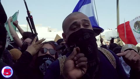 Protestors attack cops with silly string
