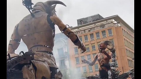 👹👹👹 The recent parade in Toulouse 'the guardian of the temple',