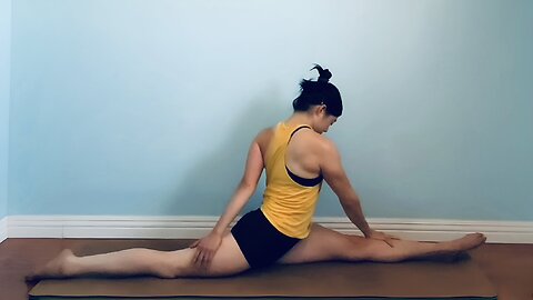 MASTER THE SPLITS | 19min Follow Along Daily Stretch Routine To Help You Unlock The Splits
