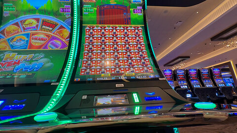 Hitting Jackpot Hand-pays at the Local