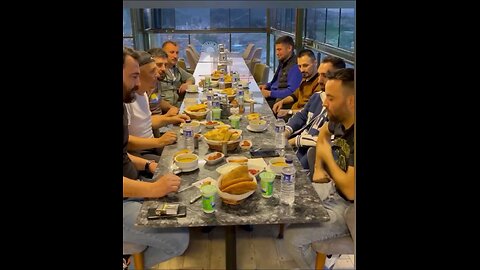 🤣🤣🤣it was his phone ne