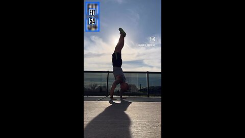 Random Handstand
