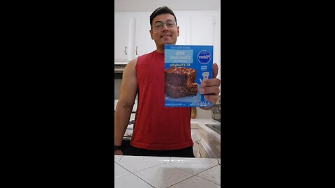 Dallor Tree Fudge Brownies #dollartree #99centstore #dollarstore #easyrecipe #easycooking