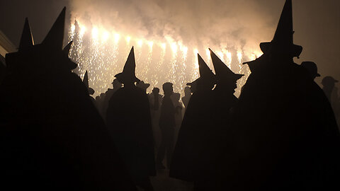 MANY Are Choosing WITCHCRAFT, SORCERY, And SPELLS in (2026)