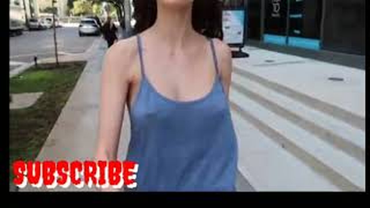 NO BRA CHALLENGE SEXY MODEL WALK 💦😍